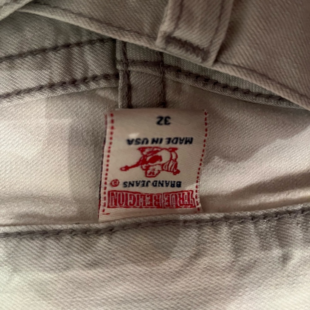 Men’s size 32 true religion jeans